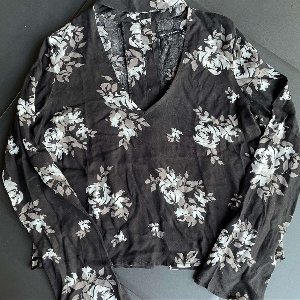 Flowered Blouse - image 3
